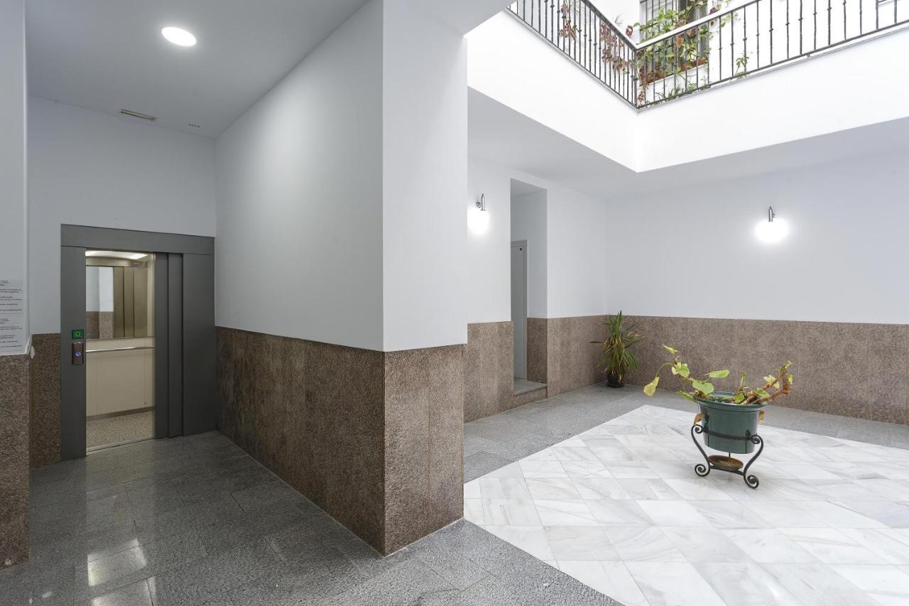 Apartamentos El Capitan Veneno By Cadiz4Rentals Kültér fotó